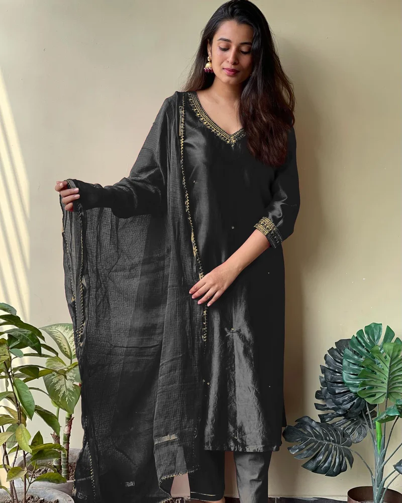 GoSriKi  GoSriKi Women's Rayon Blend Straight Embroidered Kurta with Pant & Dupatta (BAGICHA BLACK-GS_XXL_Black_XX-Large) for Women | Best Price UAE